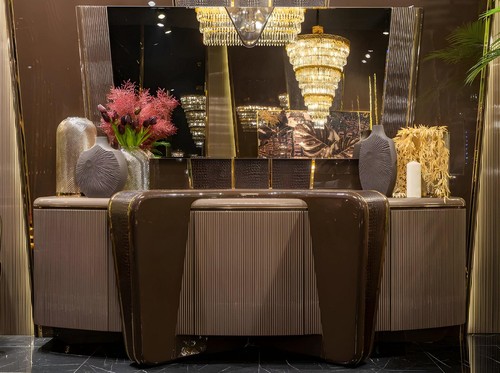 Credenza beige elegante